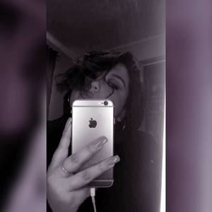 Meet your Posher, Elena